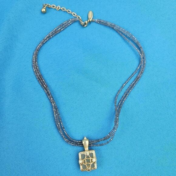 🔺️George Sage Beaded Three Strand Reversible Necklace w/Pendant - Picture 5 of 12